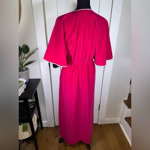 Vintage Vanity Fair Pink Batwing Zipper Front Robe - Picture 10 of 13